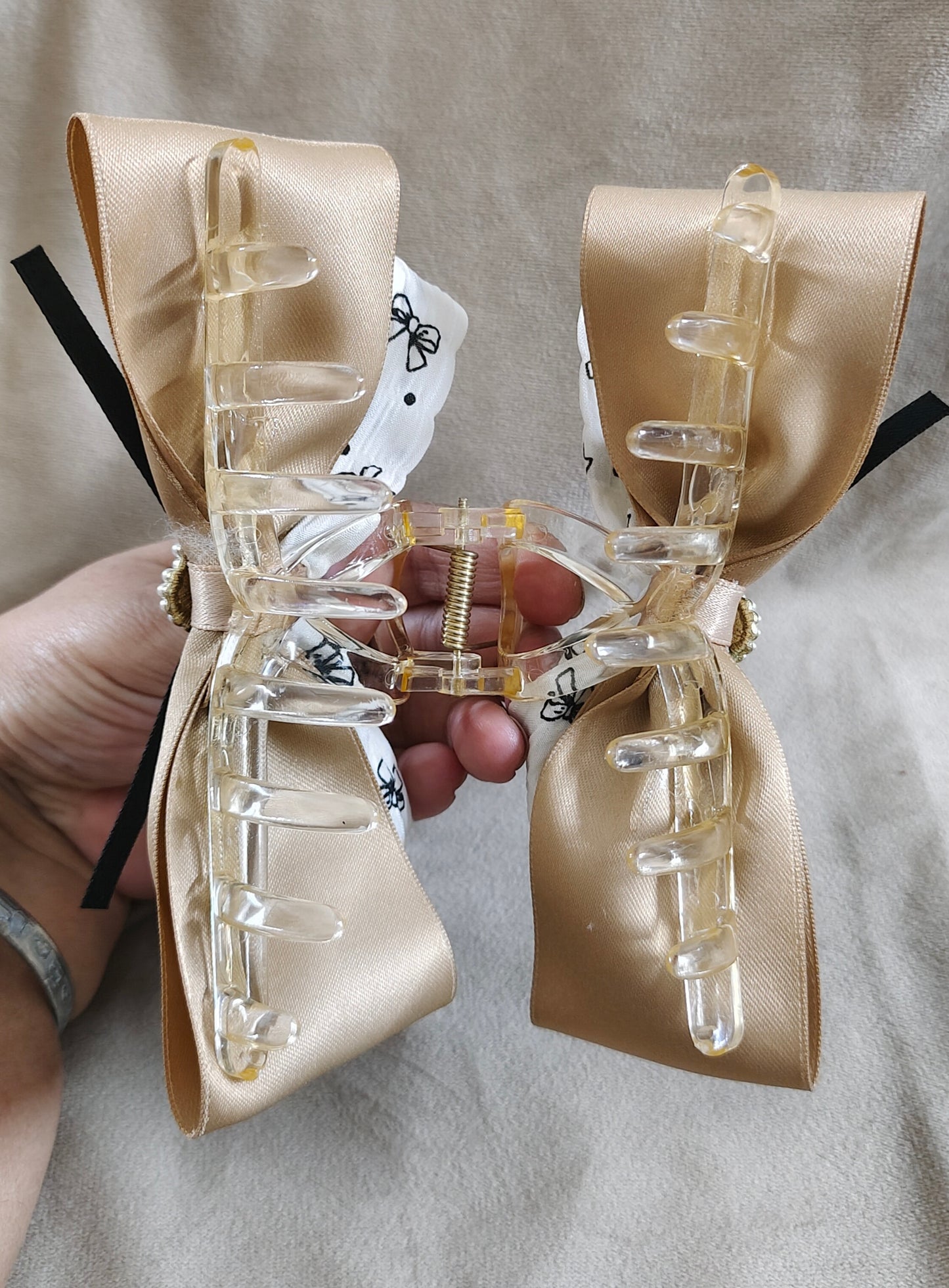 Hair Clutcher Hair Claw Clip With Bow Design, Ponytail Holder Hair Accessories Juda Clip Clutcher for Women & Girls