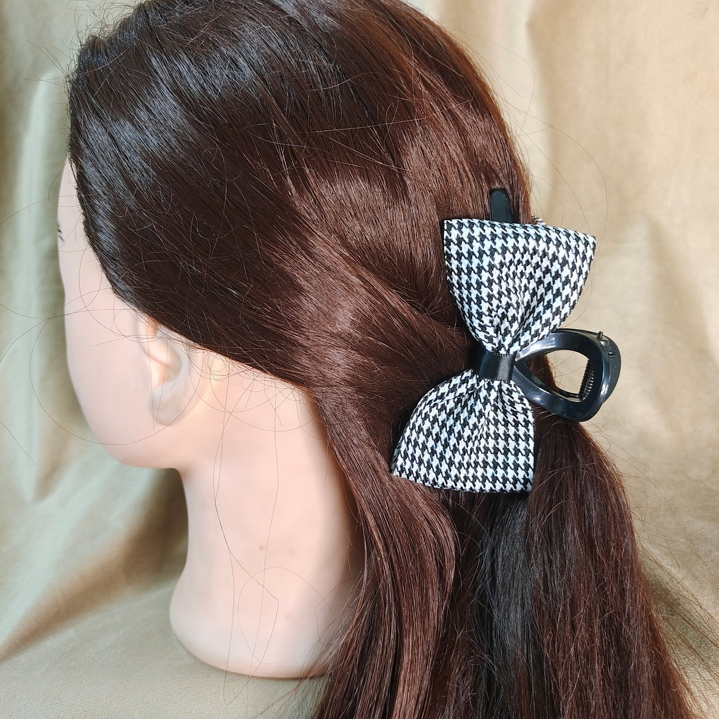 Bow Hair Claw Clips, Hair clutcher,Juda Claw, Bun Claw,Hair Accessories for Women & Girls
