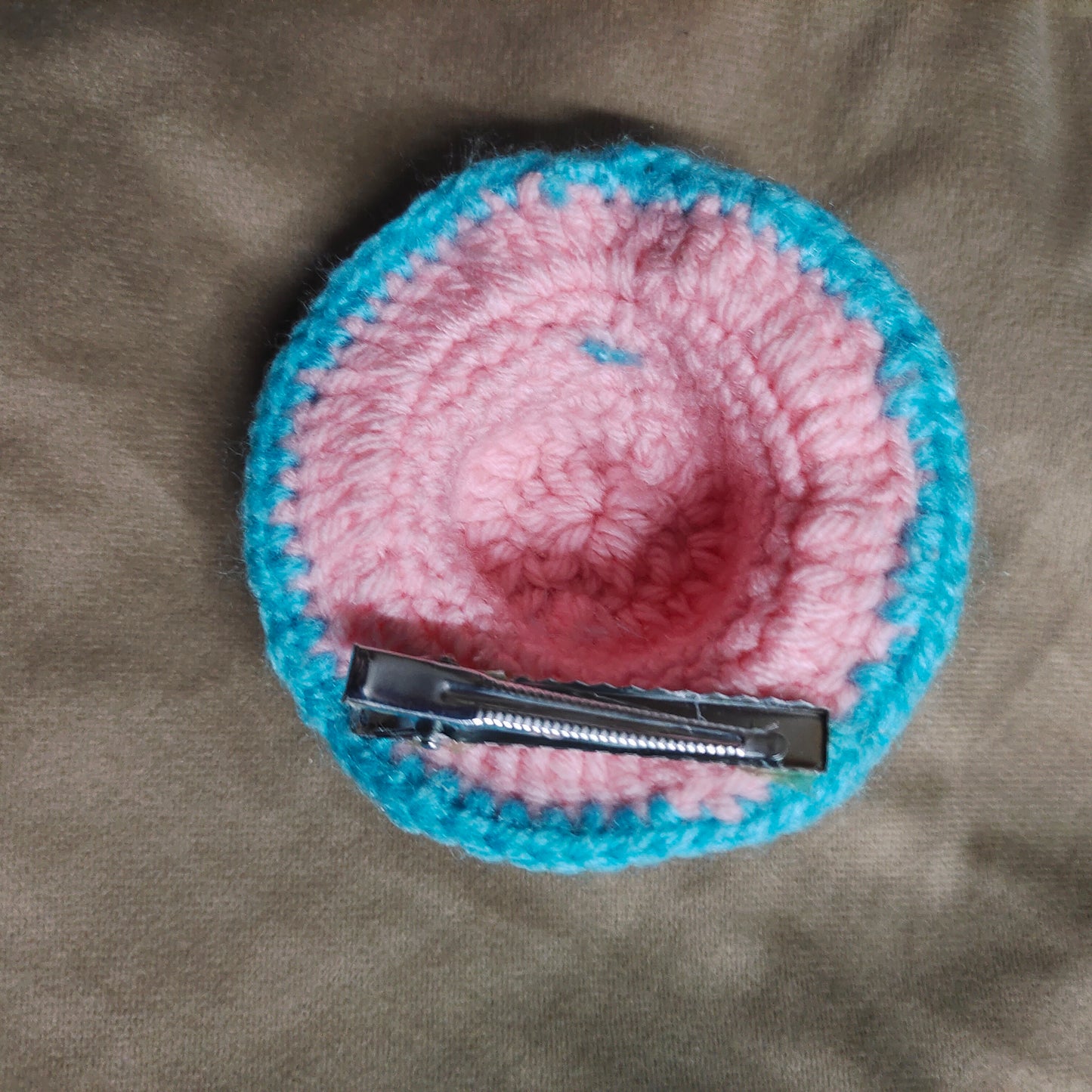 Handmade Crochet Mini Hat, Fascinator Hair Clip,Cute Woolen Knitted Hair Clip with Pearl Flower Bow for Girls and kids