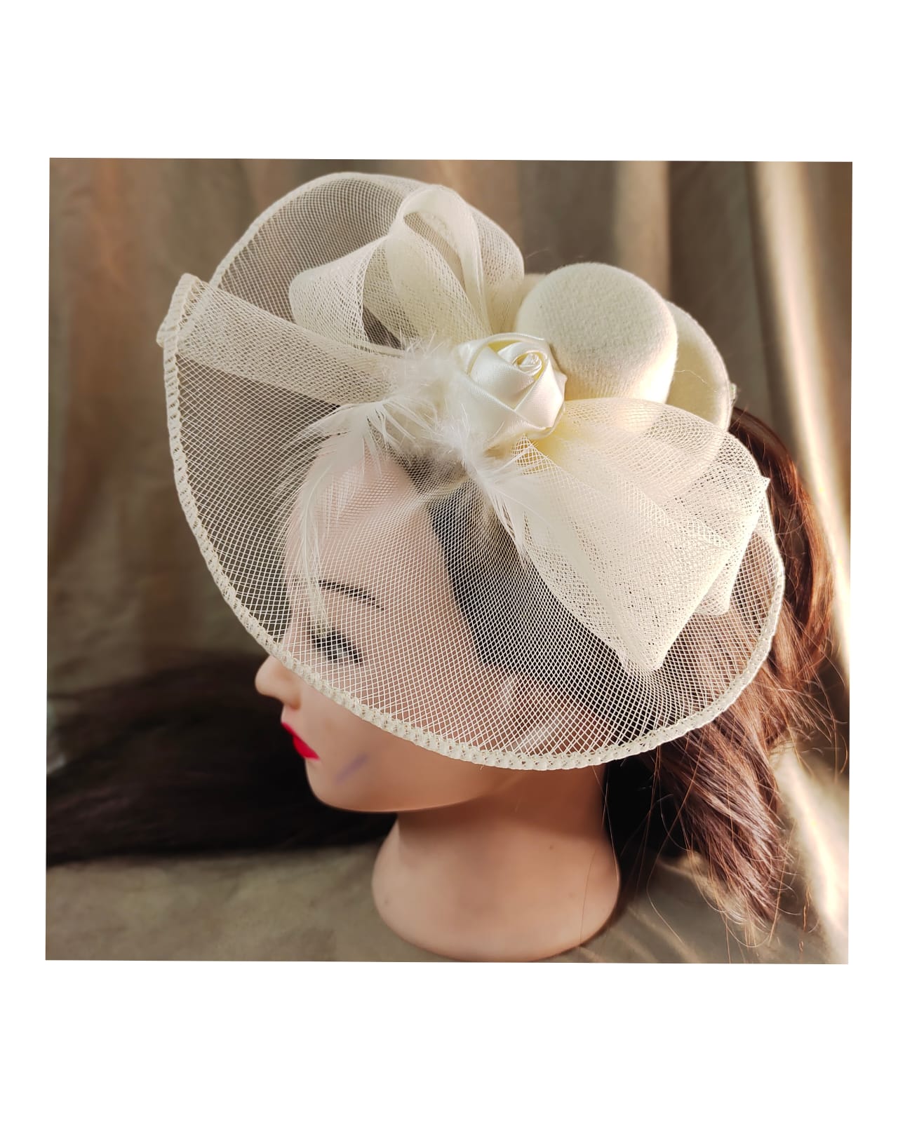 Fascinator, Alligator Clip, Hair Clip for girls and kids Color Off White